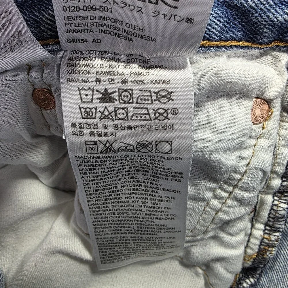 Levis 501 Jeans Mens 40x30 Blue Button Fly Straight Leg Denim Medium Wash - Picture 10 of 11
